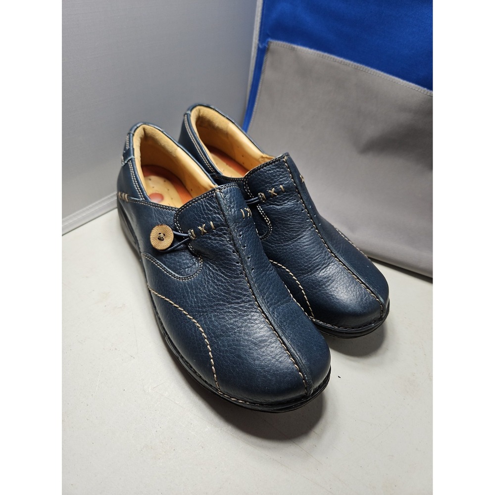 Clarks Structured Shoes Leather Slip On Career Office Comfort Sz 10